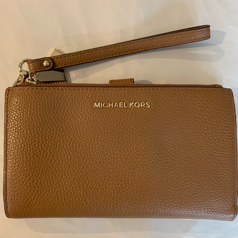 Michael Kors Brown Leather Wristlet Clutch